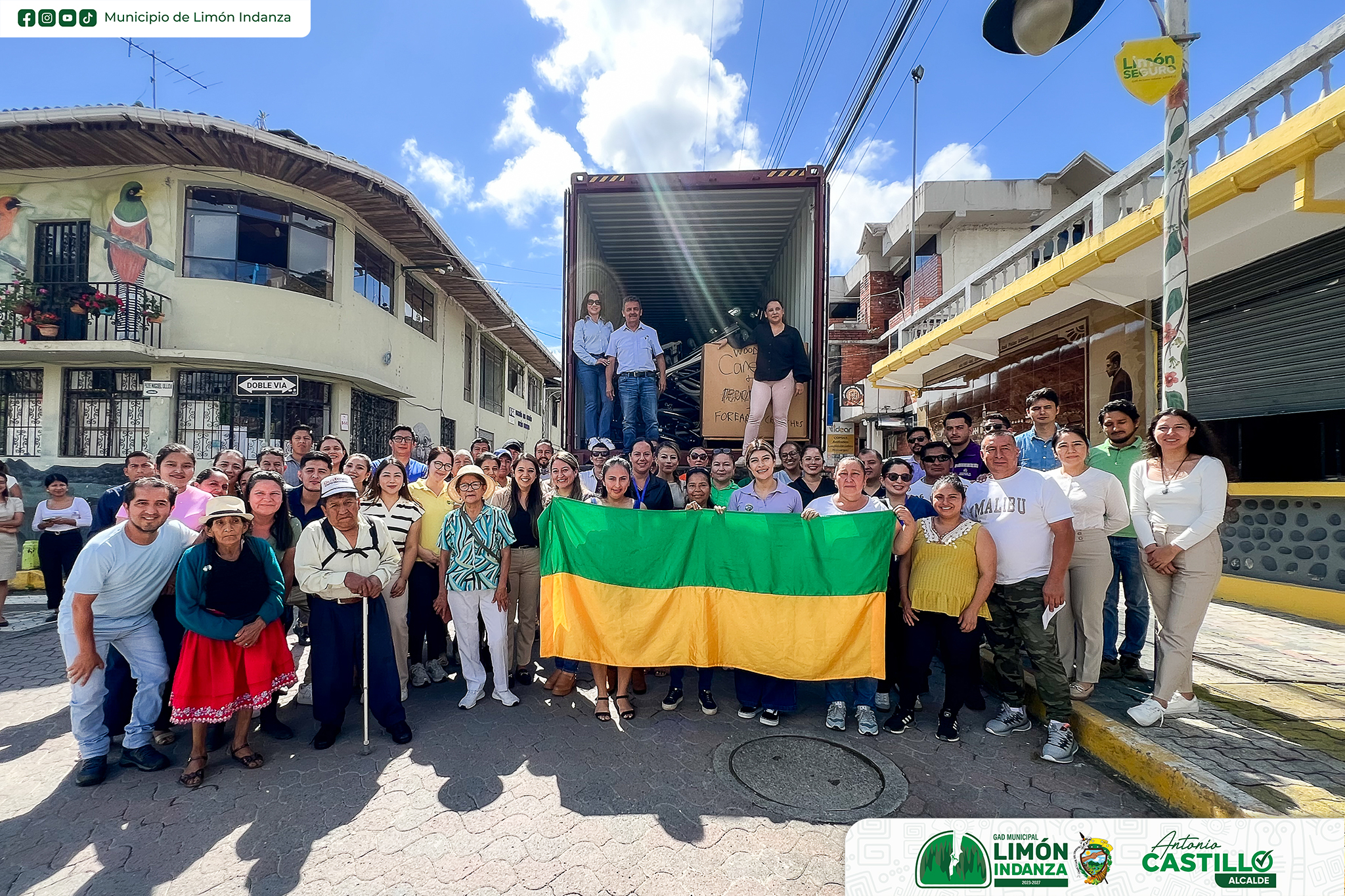 LLEGÓ CONTENEDOR CON AYUDA HUMANITARIA PARA LIMÓN INDANZA